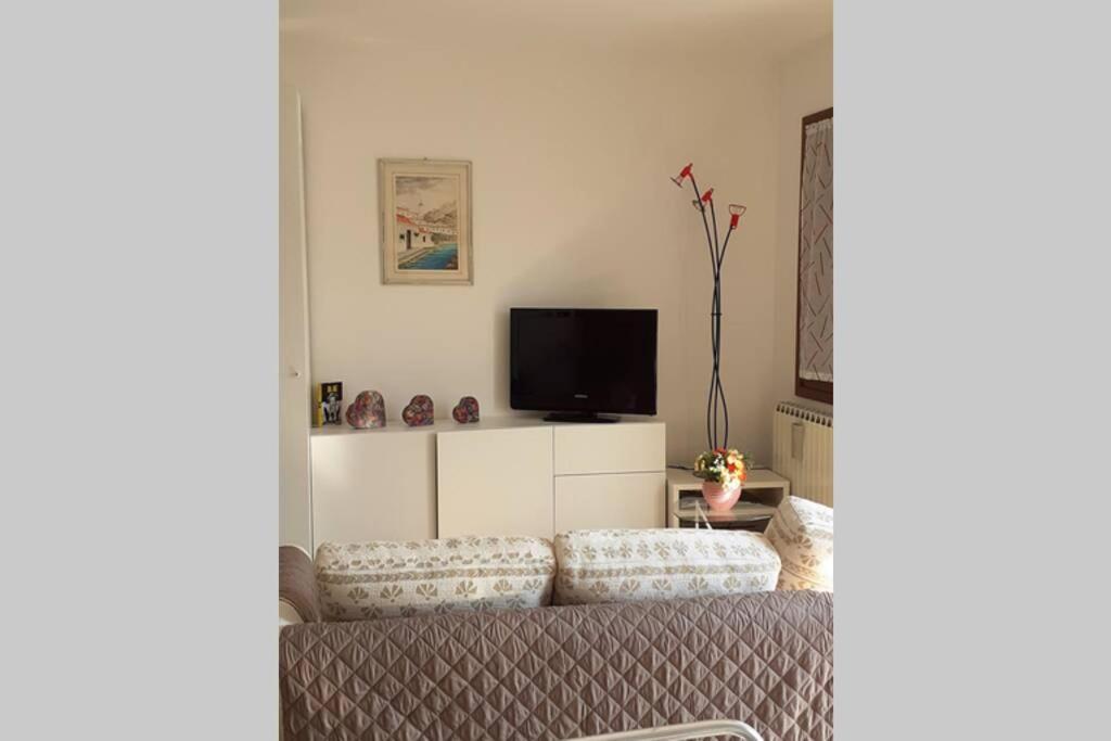 Feel At Home - Casa Loredana Lovere Zewnętrze zdjęcie
