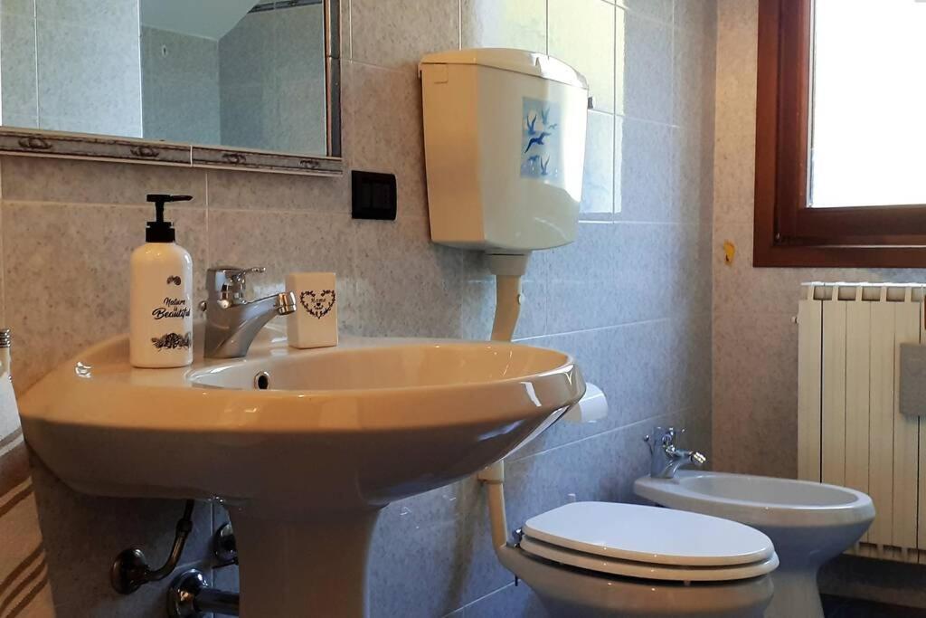 Feel At Home - Casa Loredana Lovere Zewnętrze zdjęcie